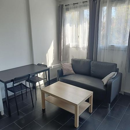 Studio Equipe Pres De Paris Аржантьой Екстериор снимка